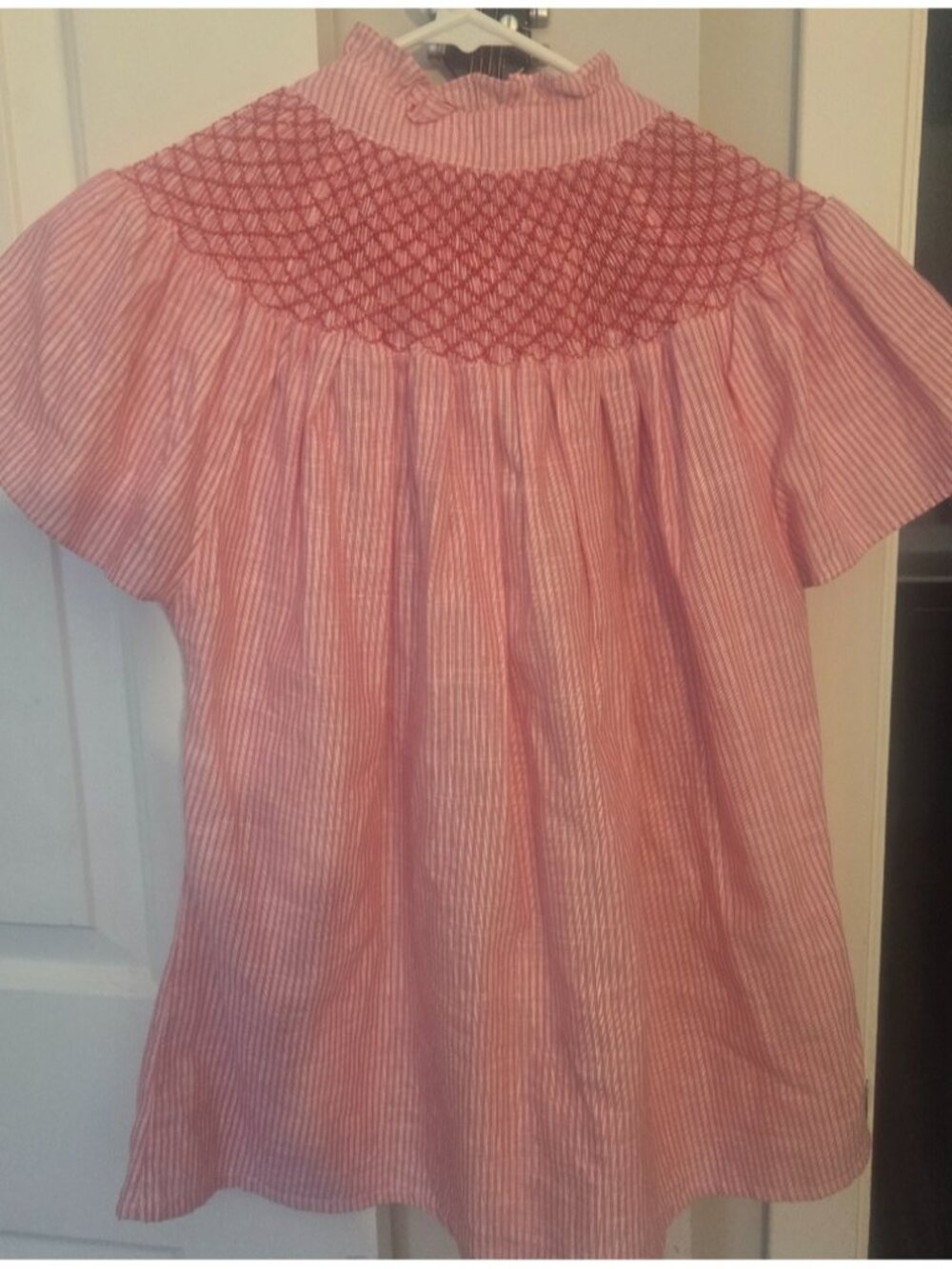 Women's top - Picture 2 of 2